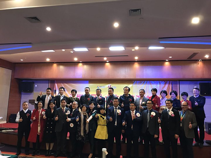 “牛”氣沖天！2017年第九界深圳賽區(qū)十大牛商路演決賽